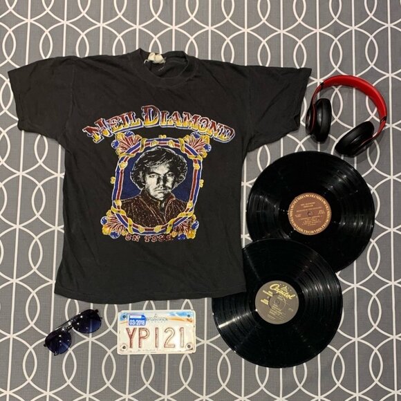 Neil Diamond Band T-Shirt - Picture 2 of 5